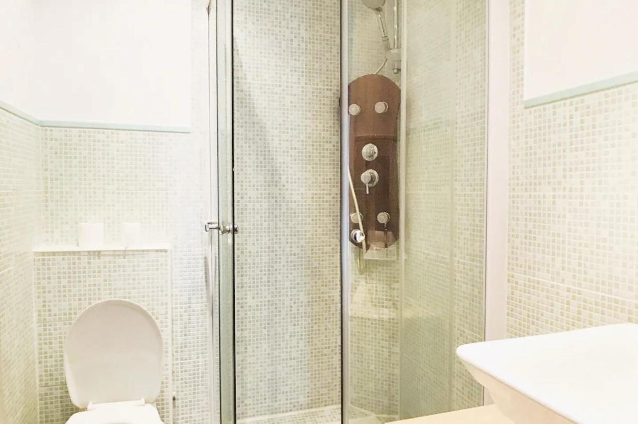 Appartement Cathedrale Jacuzzi Luxurious Reims
